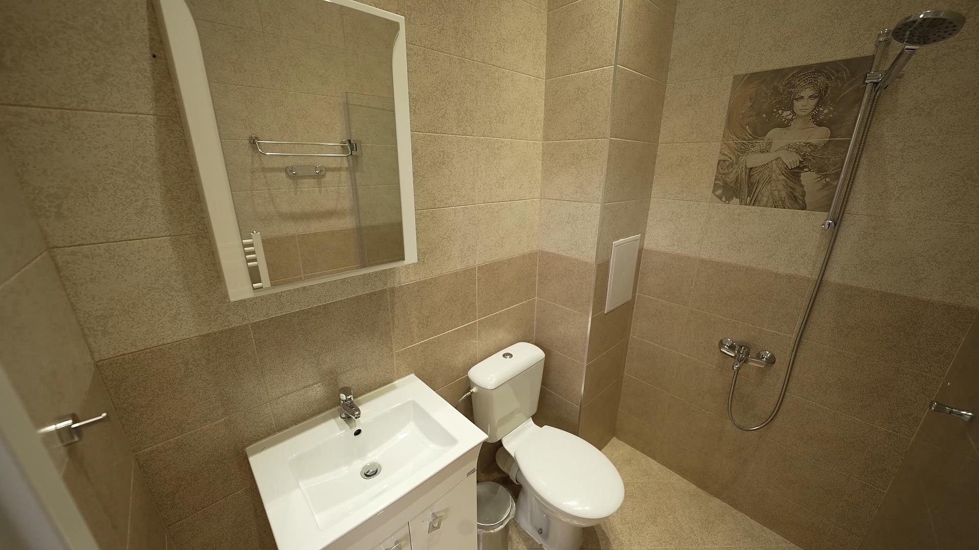 Ляв партер – Mini Sofia