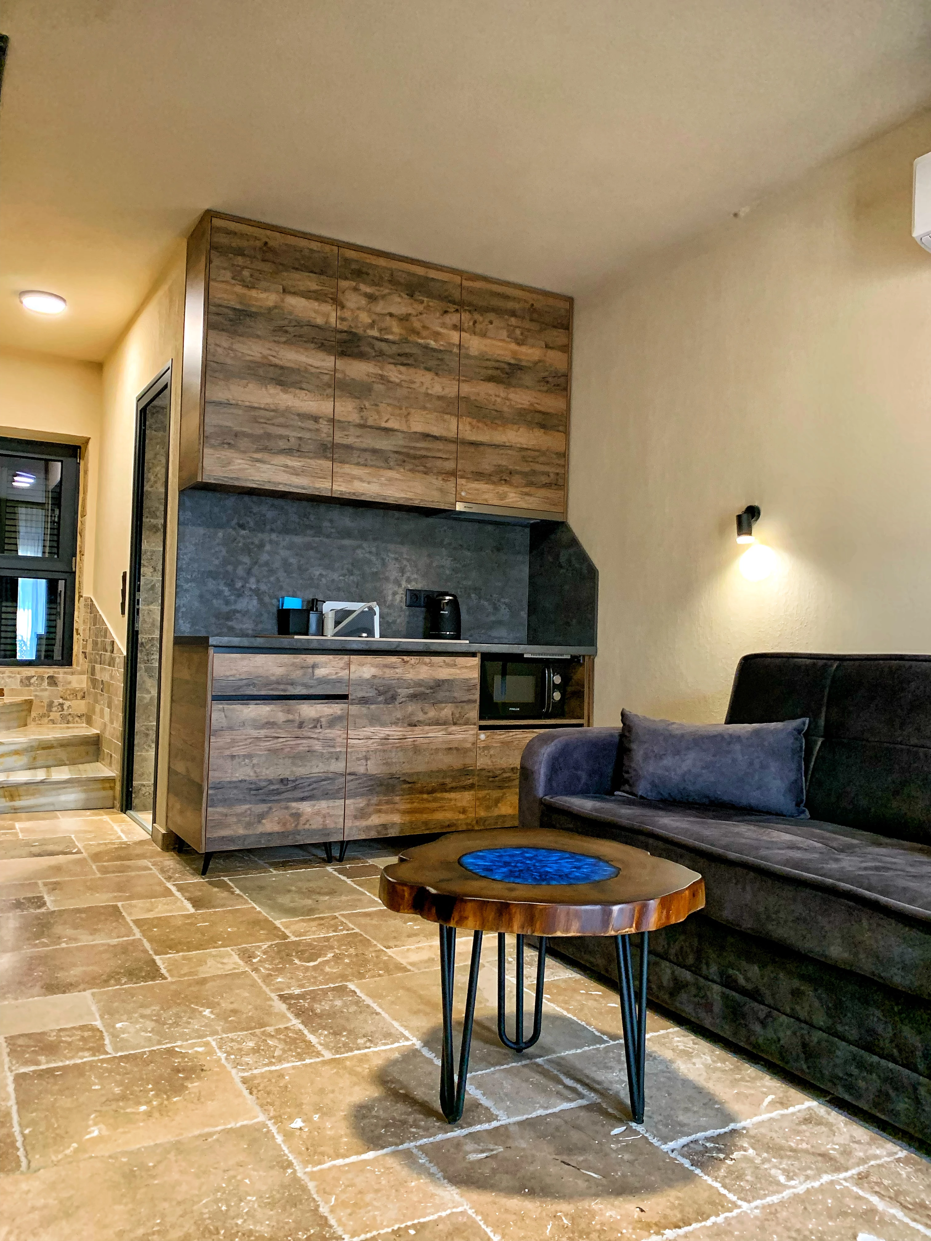 One-bedroom maisonette – photo 2